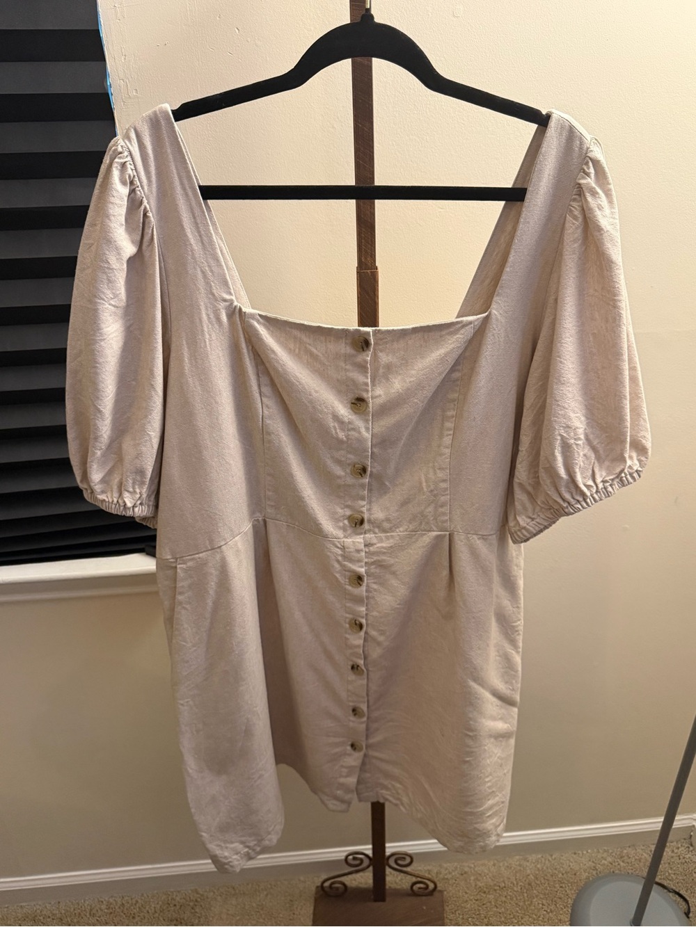Old Navy Beige Square Neck Button-Front Puff Sleeve Tunic